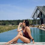 Sara Prata Instagram - Um doce vislumbre de uns dias bons! Podemos pedir por favor um fim de semana de sol outra vez?! Estava a saber tão bem ☀️