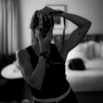 Sara Sálamo Instagram - Qué suerte tengo de sentirme niña con cada nuevo proyecto. Tenía la espinita clavada arrancar en modo automático de mi cámara y aprender a usar los parámetros manuales. Enhorabuena @leicacamera.es por vuestro curso con @vicente_cabido He aprendido, he disfrutado y salgo en modo manual con una sonrisa de oreja a oreja. Aquí os dejo algunas fotos que he hecho estas semanas💙 también podéis seguirme en la cuenta que he creado para estos ratitos @sarasalamo.photo