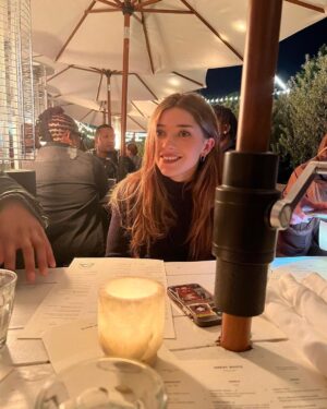 Sara Waisglass Instagram - apparently SoCal means Southern California!!!