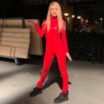 Sara Waisglass Instagram - it’s Britney, bitch. ✨Ginny and Georgia now streaming on Netflix