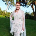 Sarah Ferguson Instagram – AmfAR’s 30th in Cannes was an uplifting celebration of hope and light for AIDS research, HIV prevention, treatment, education and advocacy. Thank you for a wonderful evening @amfar and for your dedication to fundraising and support since 1985. #CureAIDS

And thank you to @viviennalorikeet for this wonderful dress and to @giorgiaviolacom.

Photo by Pascal Le Segretain/amfAR/Getty Images for amfAR