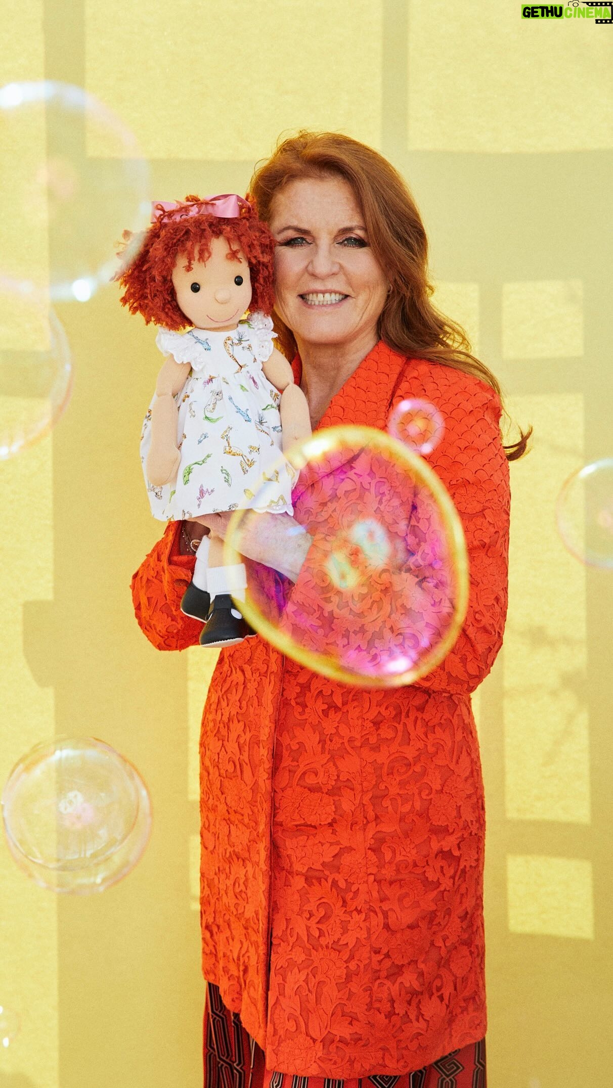 Sarah Ferguson Instagram - For #InternationalChildrensBookDay2024, I’m reading my children’s book, Little Red, illustrated by the wonderful Sam Williams. Visit the link in my bio for the full video or if you’d like to read more books. And be sure to donate to your local book drive so that more families have a chance to share in the magic of stories. @storytimewithfergieandfriends #ICBD2024 #ReadToKids #ChildrensBooks #LoveForReading #ChildrensAuthor