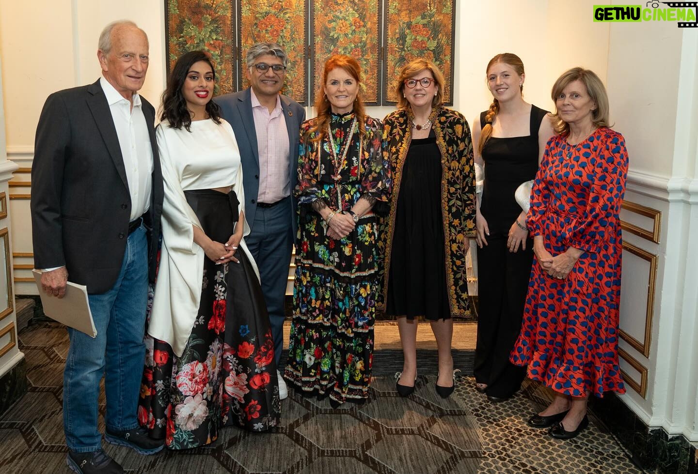 Sarah Ferguson Instagram - I was honoured to award 2 exceptional people @swetachak and @grace.frommt at the recent @earthdayneywork annual gala in Washington. @swetachak it was an wonderful to present you with the Green Economy Leadership Award and @gracefrommt you are a brilliant changemaker paving the way for a greener future regardless of your age or influence. Thank you to you and your peers who are standing up for your generation and the future you deserve. You are a true inspiration. The 2024 #EarthDay theme, Planet vs. Plastics hopes to achieve a 60% reduction in plastic production by 2040 and the elimination of single use plastics by 2030. Visit the link in my bio to sign the Global Plastics Treaty or join the Great Global Cleanup. @earthdaynetwork