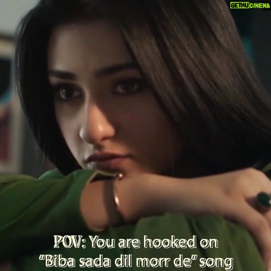 Sarah Khan Instagram - No medication offers the healing that this song will bring to your heart❤️🔥 Watch all episodes of Abdullahpur Ka Devdas on Zindagi YouTube Link in Bio. #AbdullahpurKaDevdas #ZindagionYoutube @bilalabbas_khan @sarahkhanofficial @razatalish @anjum_03shahzad