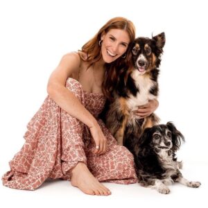 Sarah Levy Instagram - ✨My sweet Georgie and Mac got some time in front of the camera thanks to @charlienunnphotography ✨