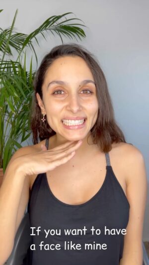 Sarah Perles Instagram - THIS POST ISN’T AN AD. HADCHI MACHI ICH HAR 🤣 AND PLEASE READ THE CAPTION. 
These are products that I bought and that I use on a daily basis. 

DAY SKINCARE FOR BEGINNERS and suitable for teens and mature skins: 

Step 1: a big glass of water, drink a lot of water cause you need to stay hydrated, your skin will thank you. 

TIP: Add Collagen supplements into your diet to support healthy skin, bones and muscles, combined with Vitamin C and Tryptophan (plays a part in creating serotonin, the Happy Hormone), it will leave you feeling better than ever.

Step 2: I use the Hyaluronic Acid Eye cream, helps with wrinkles and fine lines, keeps your skin moisturized because it tends to dry out easier than other parts. Minimizes dark circles and soothes puffiness. Use your Ring finger, because it is the weakest one. And gently tap around your eye for 90 seconds.

Step 3: Any well concentrated Niacinamide Serum will do. I love the ordinary one that I have been using for the past 5 months. Apply a small amount, and tap it until it dries, or else it will start to peel.

Niacinamide is a form of Vitamins B3, it brightens your skin, lessens red marks leftover from acne, balances your skin oil, and reduces irritation. But be patient, most results will show in 4 weeks. Trust the process, and trust ME! It changed my skin texture. 

Step 4: I use a moisturizer from The Ordinary, I really like their product. But any moisturizer will do. I personally prefer gel cream moisturizer for combination skin. Massage in an upward motion, FIGHT GRAVITY! 

Step 5: Sunscreen SPF 50, I personally use the water base one from ISDIN, it’s the best one in my opinion, it leaves you protected and dry :) But you can use any other one that suits your skin. 

TADAAAA

Save, Share and like if you want more content like this one.