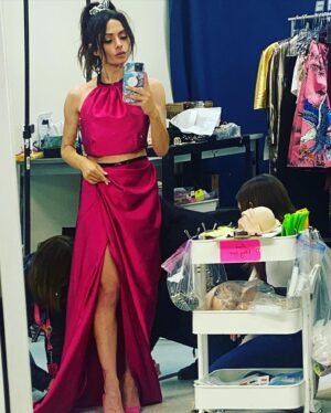 Sarah Shahi Instagram - If you haven’t heard— it’s out 🍿🍾🥰 
@sexlife 2.  Forever grateful to be Billie. 
Share your heart, share your comments 👇🏼 
Hope you like. Season 2 is due to the love you poured on to us after the 1st.  This is for all you Billie’s out there. Hope ya like ❤️ ( ps- features music by one of my favorites @charlottecardin , can you spot the scene)?