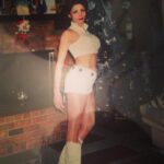 Sarah Shahi Instagram - You are a warrior angel on this earth and I’m so happy I picked you to be my momma. Thank you for being the leading example of love and grace to my kids and me. I love you endlessly and don’t know what id do without you. Happy happy happy birthday young lady.