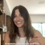 Sarah Shahi Instagram - Thank you @theskimm for this ridiculously fun interview on @sexlife. 🤍