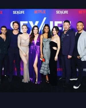 Sarah Shahi Instagram - uno mas. 
@sexlifenettflix 
Thx for the ride.