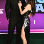Sarah Shahi Instagram - Thank you @peopleschoice 🤎