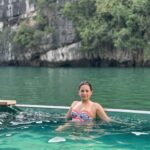 Sargun Mehta Instagram - Where the pool meets the ocean 🌥️ halong bay was healing