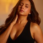 Sargun Mehta Instagram - 🧿