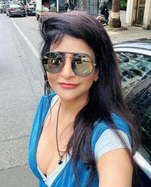 Saru Maini Instagram - Halfway to the Weekend 😃 #wednesdayvibes  #wednesday #japanesefood #sushi #sushitime #ramen #ramenlover