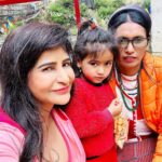 Saru Maini Instagram – Nestled in the Himalayas , Lies a kingdom so serene …
Bhutan- land of thunder dragon ,where happiness is the ultimate dream…❤️🩷🧡 #bhutan #bhutantravel #happiness #peace #peaceful #love #nature #innerpeace #serene