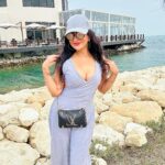Saru Maini Instagram – Falling in love with my life every day🩵 #travel #vacationmode #funtimes #holidaymood #ootd #instalike