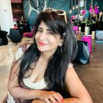 Saru Maini Instagram – Life’s a party❤️Enjoy it😃 #party #weekend #holiday #vacation #ootd #potd #fyp
