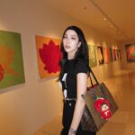 Sarunchana Apisamaimongkol Instagram - 🖤