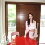 Sarunchana Apisamaimongkol Instagram - book day at home