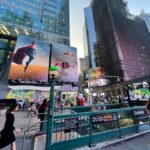 Sasha Calle Instagram - TIMES SQUARE?!!! Que locura. x