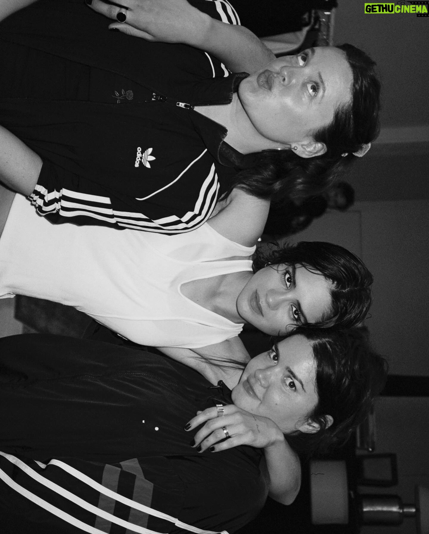 Sasha Calle Instagram - Some special moments of 2023 on film. Thank you for making it beautiful. Jakey on the Caballero. Flash Press with C&C. In the Summers - Luciana. On Swift Horses - Daisy. A Super special surprise. Paris. Taken by Max. Writing one of my favs to date w Carol. Mom and The Flash. Dragon and Jake. x.