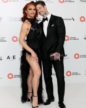 Sasha Colby Instagram - Thrilled to join @ejaf last night for #EJAFOscars in support of such an important cause! So glad to share this night with @raincityfit and loved getting to kiki with my drag race sisters❤️

@retrofete 
@jamesmichaelartistry 
@alivixenbeauty 
@laurelthomson_style