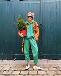 Sasha Luss Instagram - All I want for Christmas is...