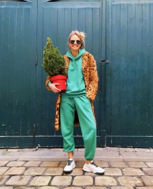 Sasha Luss Instagram - All I want for Christmas is...