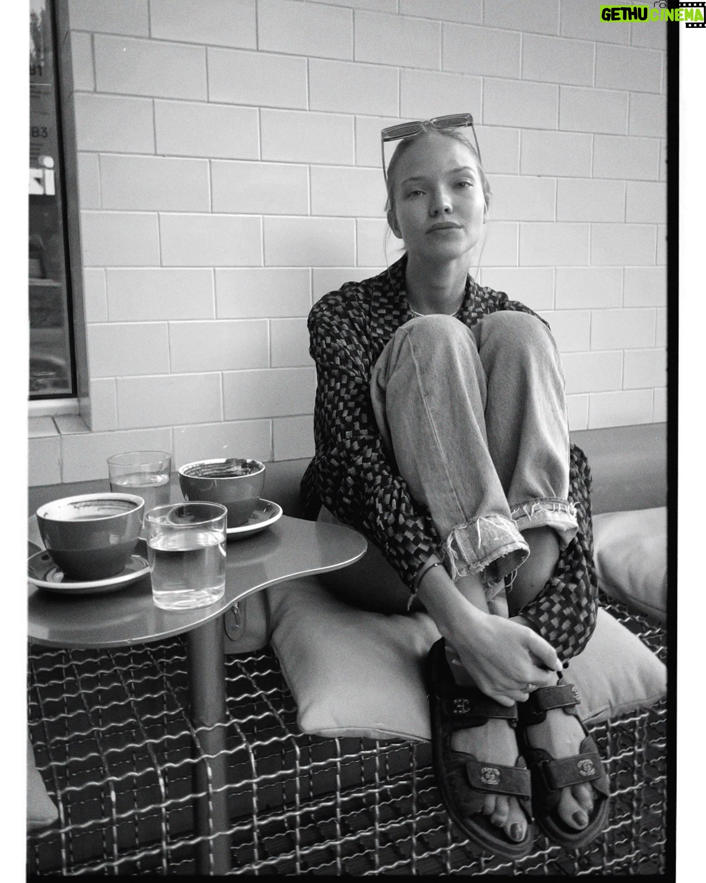 Sasha Luss - 27.7K Likes - When in Kiev!