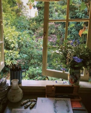 Sasha Luss Instagram - I like this place and could willingly waste my time in it.

William Shakespeare