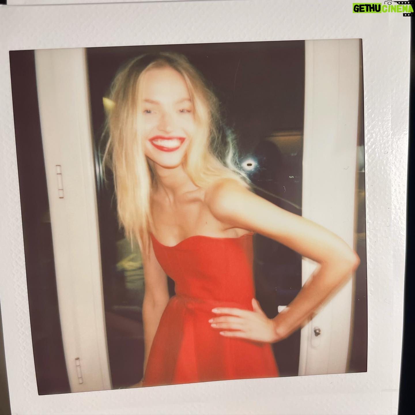 Sasha Luss - 26.4K Likes - Once upon a time