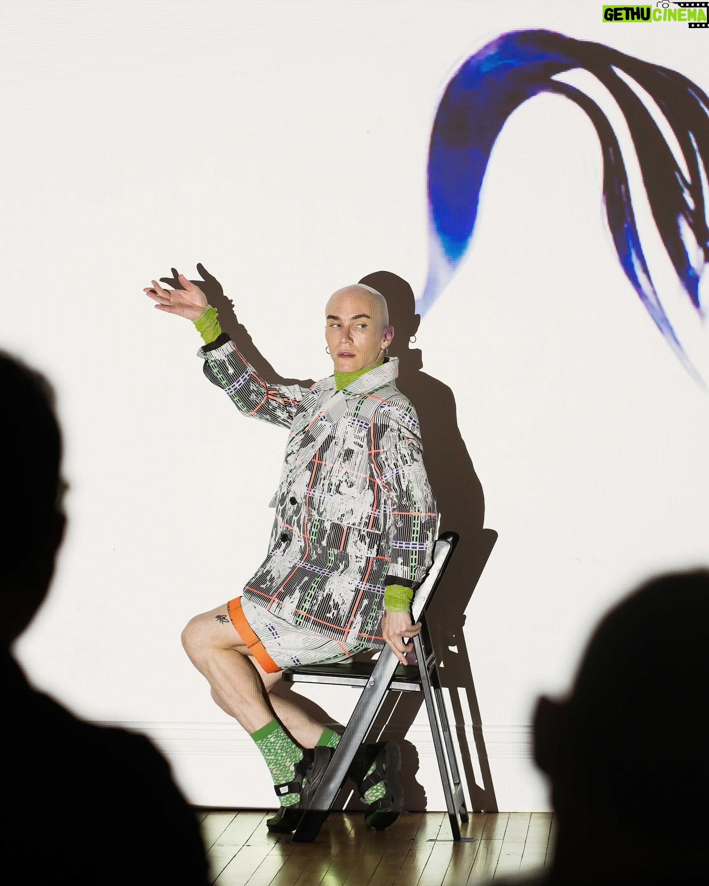 Sasha Velour Instagram - This August, my new play “Velour: A Drag Spectacular” will premiere at @lajollaplayhouse (respected birthplace of new American theater), directed by the legendary @moiseskaufman and co-produced by @tectonictheaterproject. We’ve been workshopping this daring piece for the last year and it’s truly some of the best work I’ve ever been a part of! Huge gratitude to everyone who made this happen. I can’t wait for you to see it all come together in just a few months. Tickets are available now! Photos by @jdurban_photography