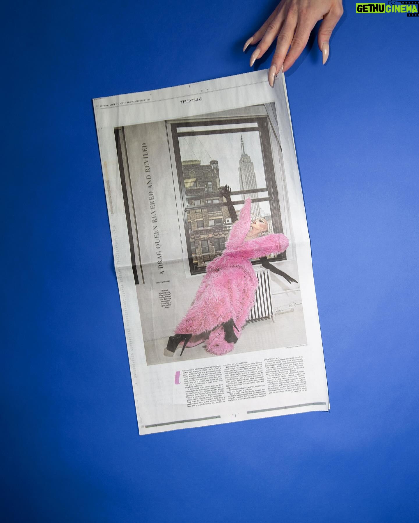 Sasha Velour Instagram - Johnny went to six bodegas but finally found me a print copy. ποΈ Front page of the arts section! π Thank you @washingtonpost for this incredible honor. Words: @maurajudkis Photography: @king_marvino Styling:Β @willyumbeck Black dress : @quine_li_ Mask: @lorysunartistry Red dress: @theattico Pink bunny dress: @quine_li_ Jewelry: Custom @sorrelloriginals Thanks: @poststyle @witchhousepr @thequeenpriyanka @werehere @hbo @humanbyorientation
