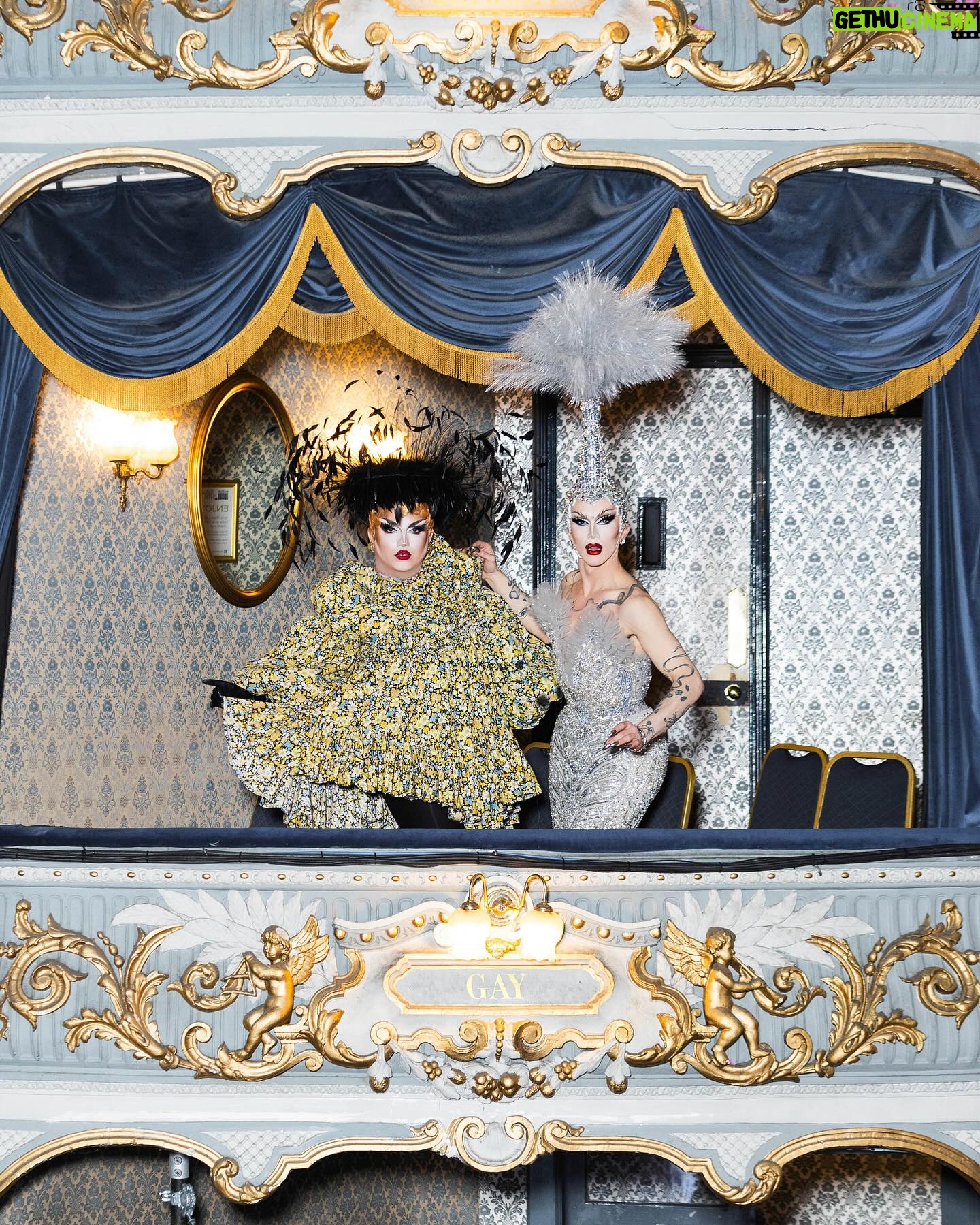 Sasha Velour Instagram - Too camp for words! Seven shows across the UK in one week, packed with special guests, beautiful audiences, and only a few hours of sleep (I’m fine, I’m fine, I’m FIIIIIINEEEE!!!!) But seriously, feeling very grateful and excited to be back on tour. Next stop, Paris! Photos by @mettieostrowski Cities pictured: Newcastle, Glasgow, Birmingham, Manchester, Cardiff Special Guests: @chorizamay, @houseofjohnson, @iamblackpeppa, @cheddar_gorgeous, @victoriascone