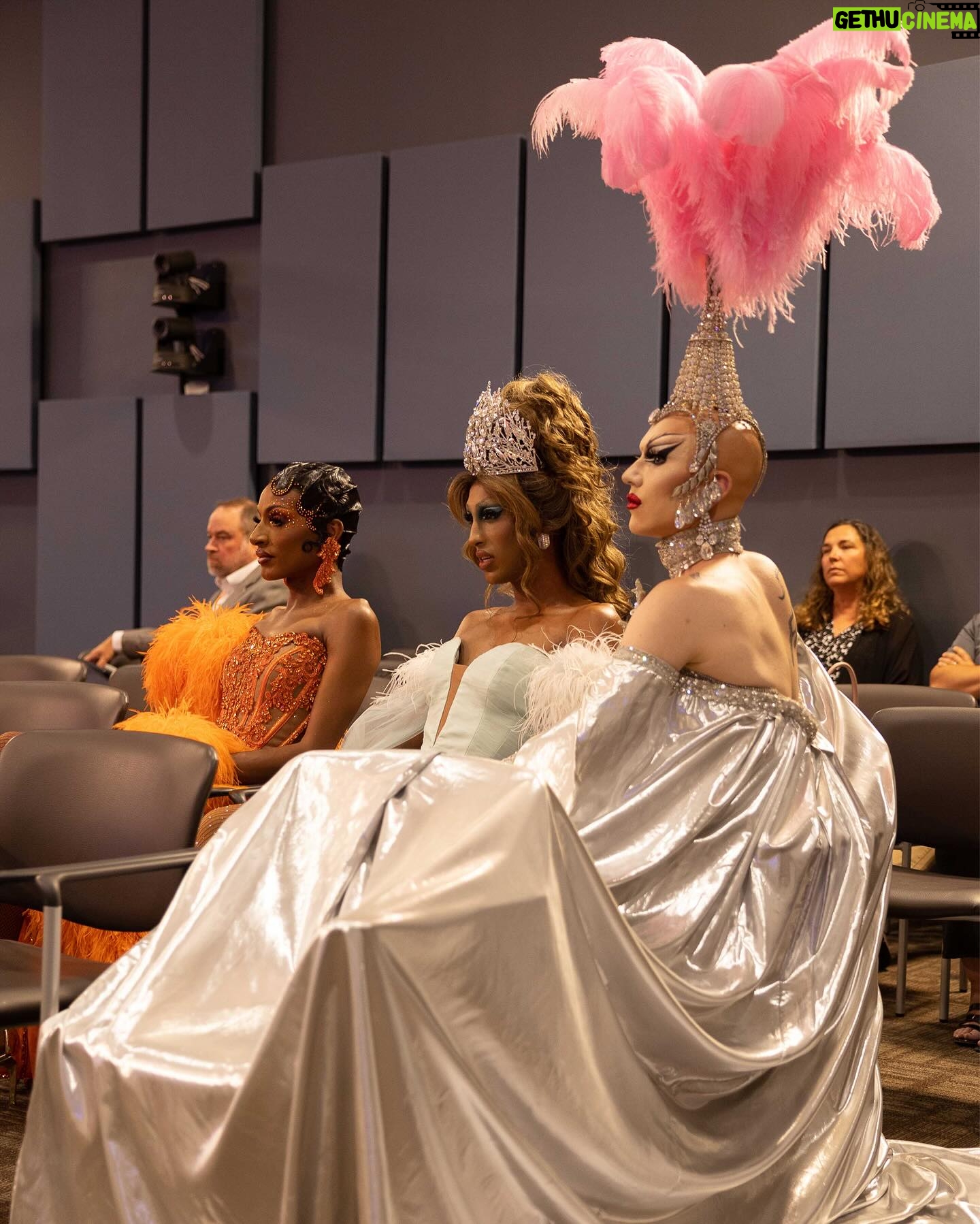 Sasha Velour Instagram - Looking camp right in the eye 👀 Episode 2 of @WereHere was intense, let me know what you thought in the comments! Watch now on @hbo @streamonmax Photos by @gregendries Wearing a silver @diegomontoyastudio and @sorrelloriginals collaboration from Pride 2019—one of the most glamorously gay outfits I could think of to show up for Murphreesboro TN’s queer community!