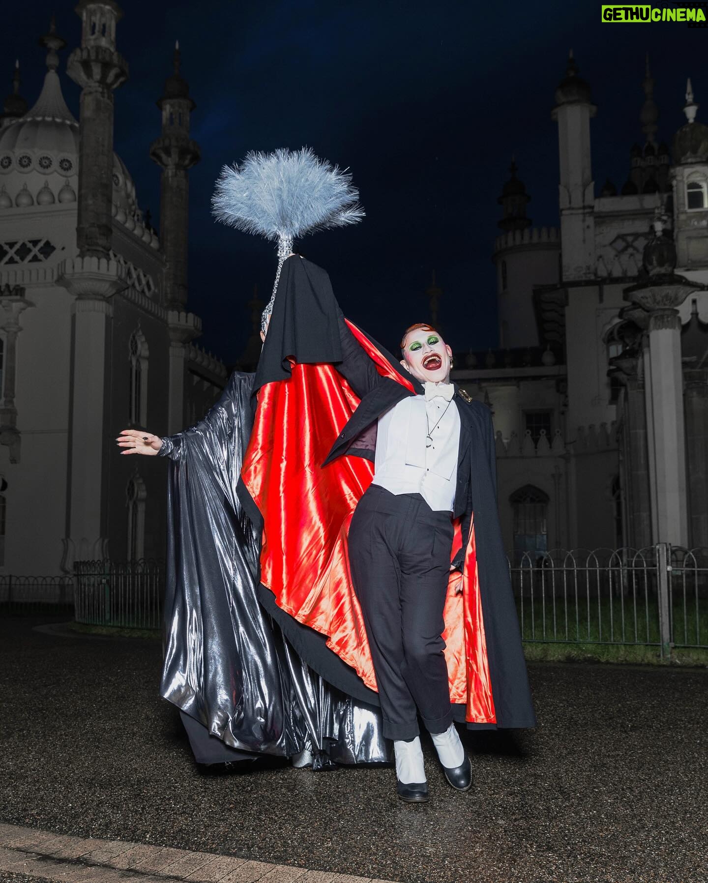 Sasha Velour Instagram - The Brighton Dome windows have never been cleaner thanks to very special guest @misterjoeblack π§Όπͺπ€ You have three more chances to catch The Big Reveal Live Show in the UK before we make our way to Europe next week! Photos in front of the @royalpaviliongardens by @mettieostrowski Headpiece by @diegomontoyastudio Garment by @jazzmint.dash