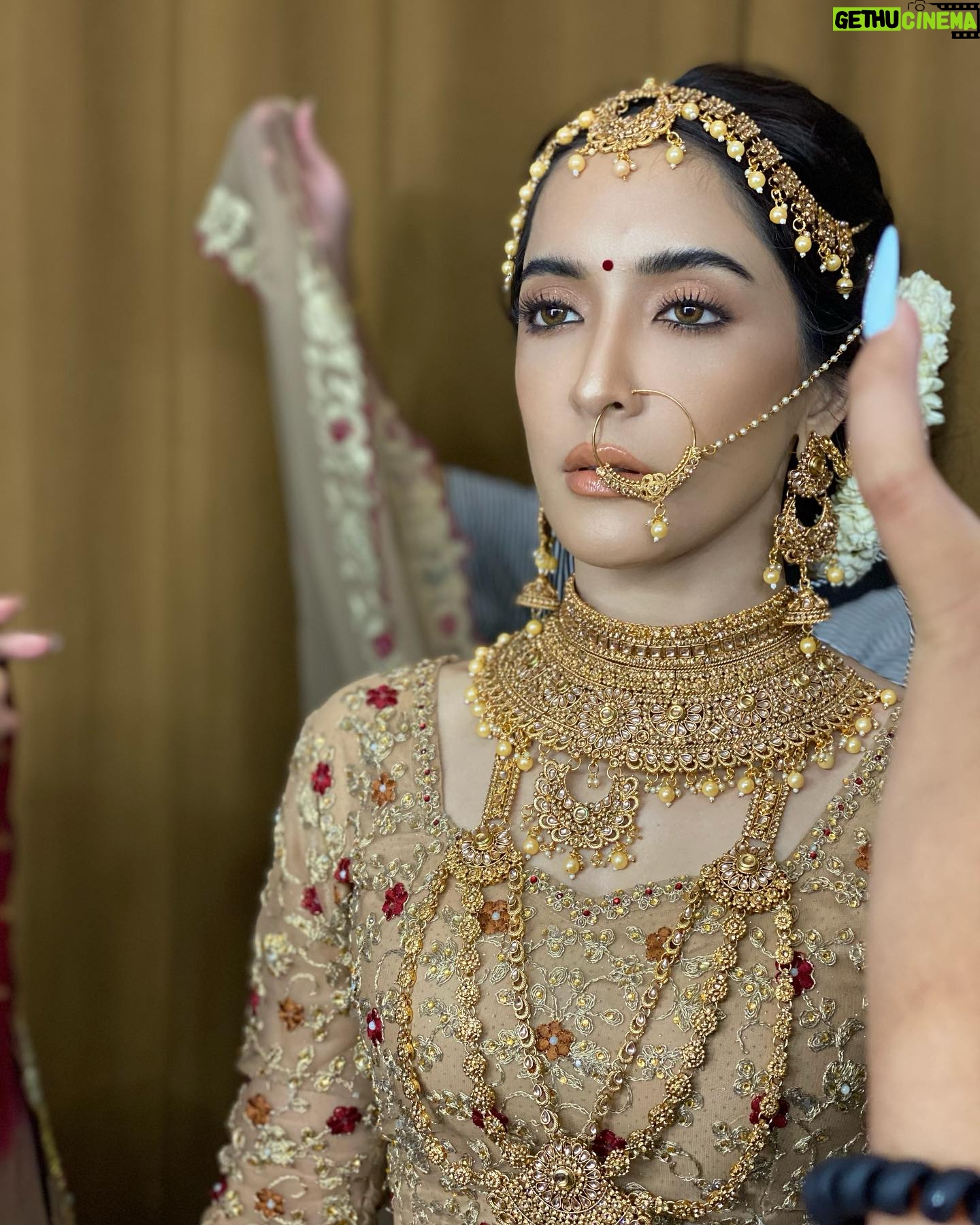 Savika Chaiyadej - 10.4K Likes - ✨ makeup is art