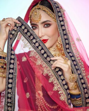 Savika Chaiyadej Instagram - #pinkysavika #พิ้งกี้สาวิกา #asokamakeup #indianmakeup #makeup #thailand #actress