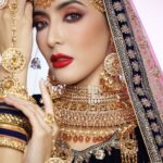 Savika Chaiyadej Instagram - Asoka makeup trend from Thailand Pinky savika Makeup by @natamol Costume by @natasharental #pinkysavika #asokamakeup #asokamakeuptrend #thailand