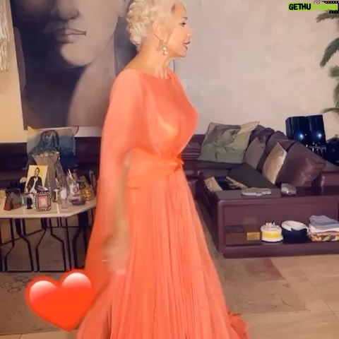 Sawsan Badr Instagram - Dress designed by @eli.thelabel at @saphircouture hair by @islamzakisalon