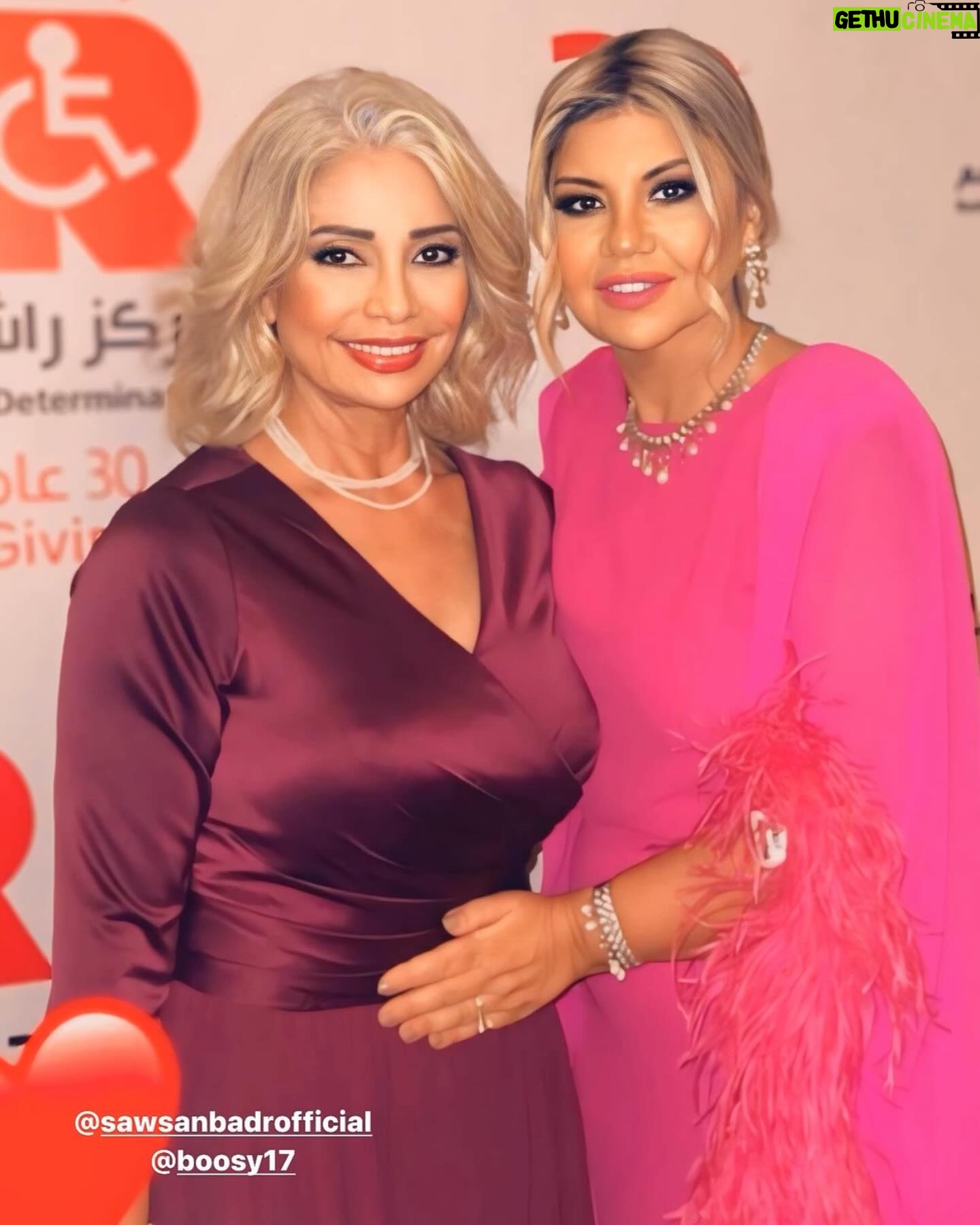 Sawsan Badr - 3K Likes - من التكريم ❤️ @somydresses @islamzakisalon