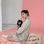 Sayuri Matsumura Instagram - 🍎 LANTINAM VALENTINE Collection スポーティカジュアルなアイテムも登場しております♡ うちのいとしくん撮影頑張ってくれたのですが 何だか表情が…😗♡