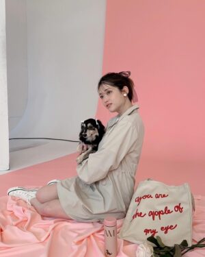 Sayuri Matsumura Instagram - 🍎

LANTINAM VALENTINE Collection

スポーティカジュアルなアイテムも登場しております♡

うちのいとしくん撮影頑張ってくれたのですが
何だか表情が…😗♡