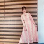 Sayuri Matsumura Instagram - 🍎 日テレ電波ジャックの日のお衣装♡ 総レースでリボンも付けてもらって 足元にもリボン🎀で ちゅんちゅるぽん♡な日でした☺️