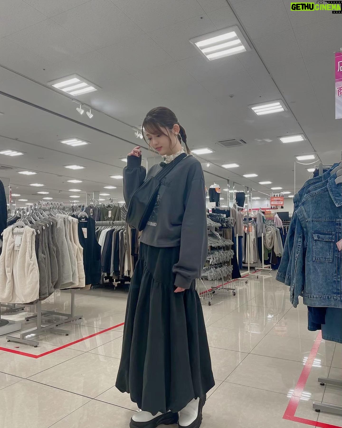 Sayuri Matsumura Instagram - đ ããĩãšããŖãĒīŧã æ°å
įčĄŖãĄãã㨠ããžããããã§ããąããžããđĢļ 大åĨŊããĒãžããĄã
ãã¨ããąæĨŊãããŖããâ¤ī¸ ããžããããåãã§ããđĨŗ äēæįŽãã㯠å
¨čēĢ#ããžãããŗãŧã