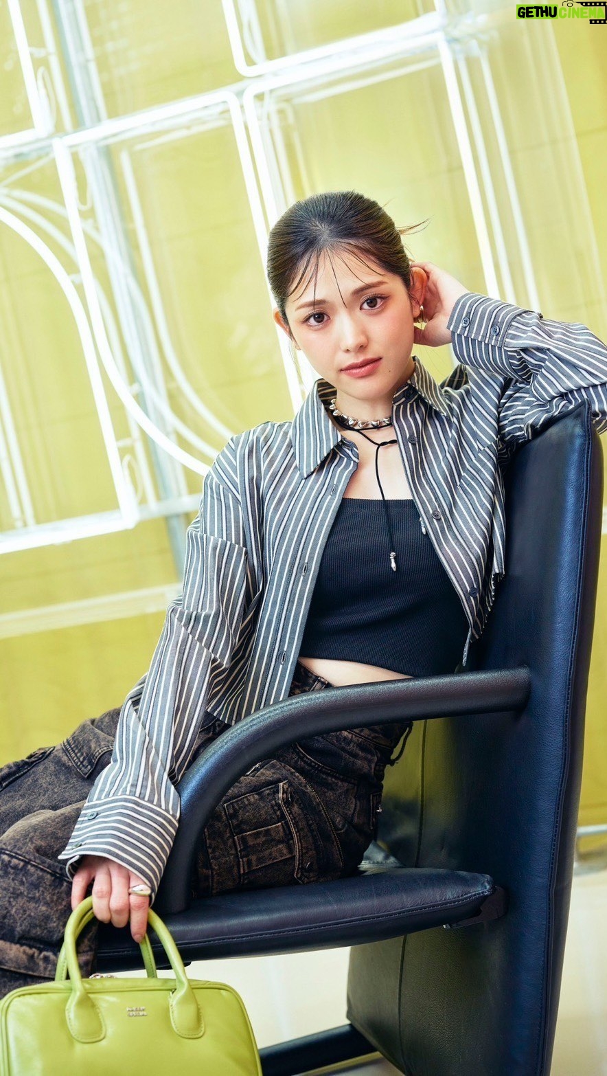 Sayuri Matsumura - 3 Likes - 🍎
似合うラボ公式サイトでのキービジュアルを務めさせていただきました♡
実際に、「似合う」をZOZO AI とプロの方々と一緒に探してスタイリングしていただきました!
似合うって今までは曖昧に受け取っていたのですが
今回AIとプロの皆さんの力を借りて
しっかり分析してもらい
私の似合うを言語化してもらった気持ちです♡
ずっとみなさん優しくて
お洋服選ぶのもメイクしてもらうのも
楽しかったなぁ〜♡♡
今回のスタイリングや似合うについてお話しした動画も公開されていますのでご覧ください☺️
#似合うラボ
#niaulab
#zozo #zozotown
#pr