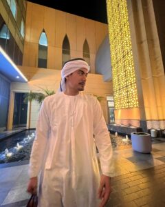 Sean Jindachot Instagram - 🇦🇪 scout location
