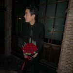 Sean Jindachot Instagram - A little late *Gun n Rose 🖤🎸🌹 Welcome back @pipa_________
