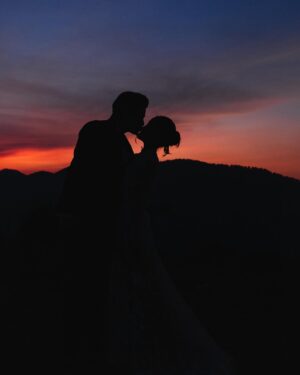 Sean Jindachot Instagram - *PIPA•JINDA and the  wedding sky
"ไม่ว่าบังเอิญหรือตั้งใจ อยากจะขอบคุณ ท้องฟ้า มากๆเลย“

#pipajindaซึ่งกันและกัน #jindaandthesky