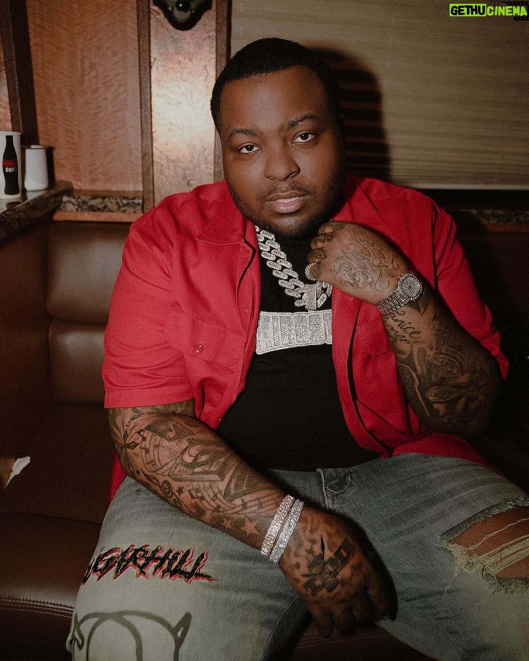 Sean Kingston Instagram - Life Is Good 😊🤷🏽♂️ Los Angeles, California